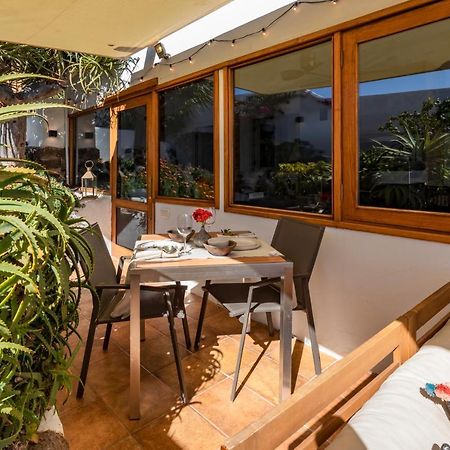 Villa Infinity: Panoramic Sea Views & Private Heated Pool Tias Exterior photo