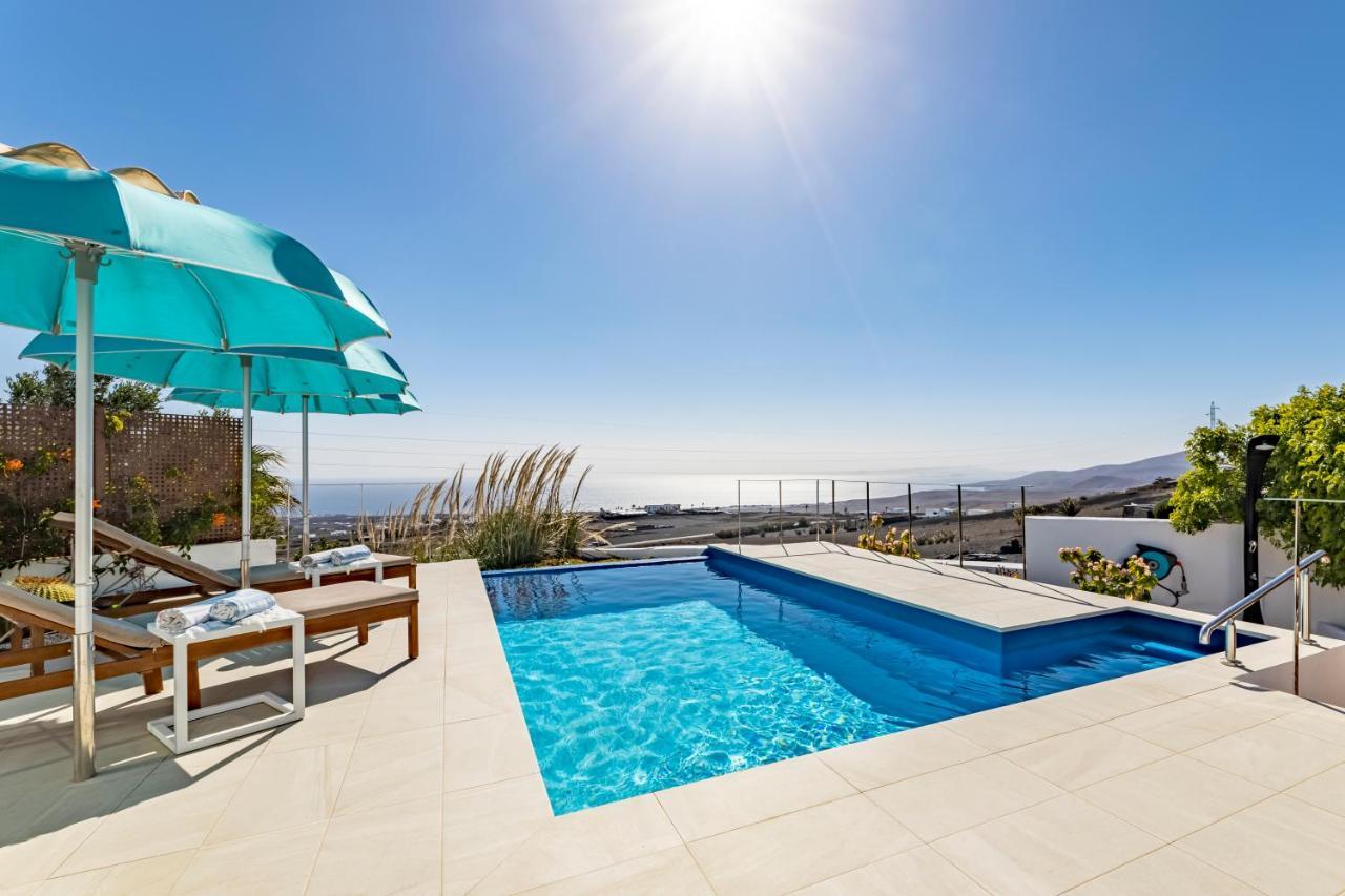 Villa Infinity: Panoramic Sea Views & Private Heated Pool Tias Exterior photo
