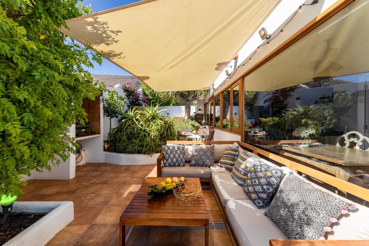 Villa Infinity: Panoramic Sea Views & Private Heated Pool Tias Exterior photo