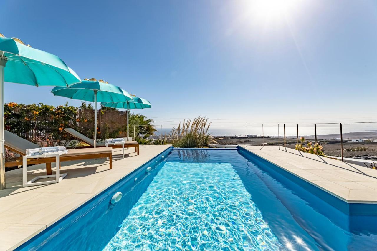 Villa Infinity: Panoramic Sea Views & Private Heated Pool Tias Exterior photo